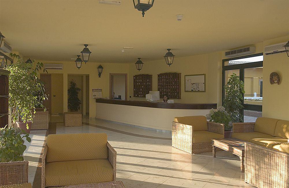 Marina Del Marchese Beach Resort Botricello Exterior foto